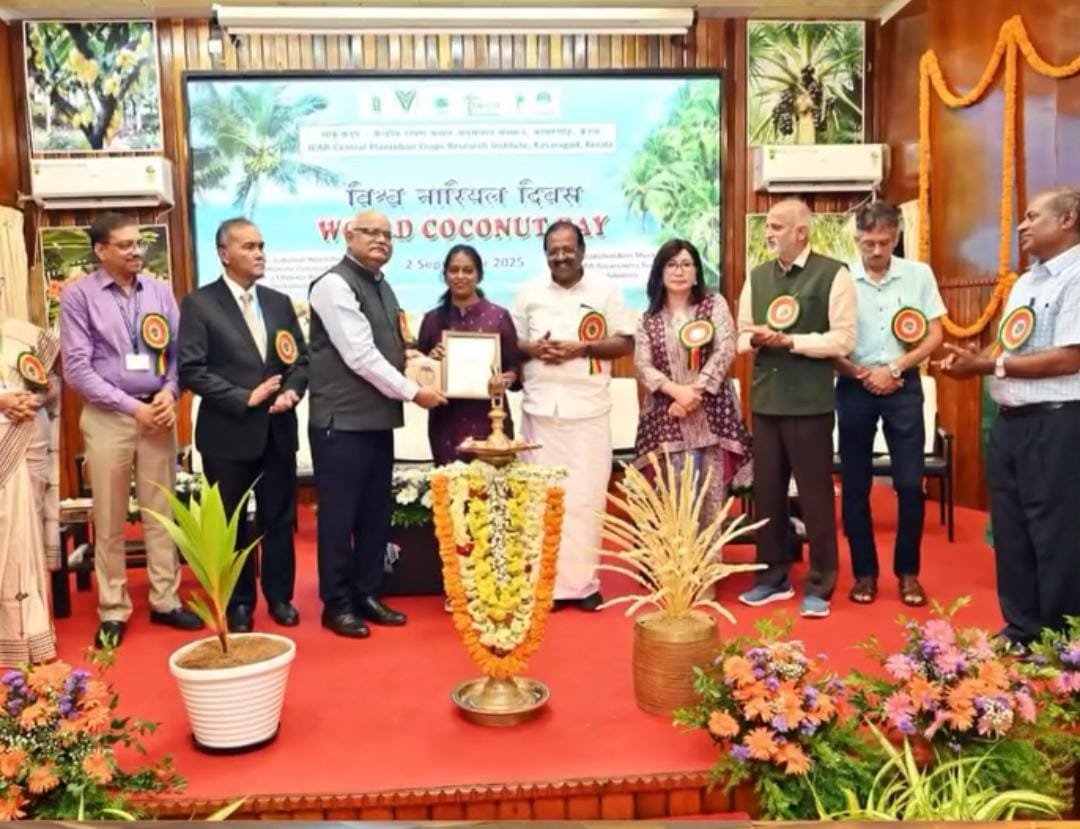Best Coconut Entrepreneur Award – 2025